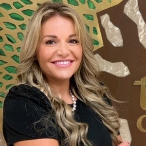 raquel prendkowski portrait